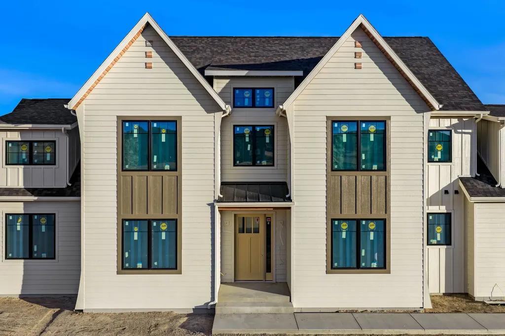 20 Higgins Lane Great Falls MT 59404