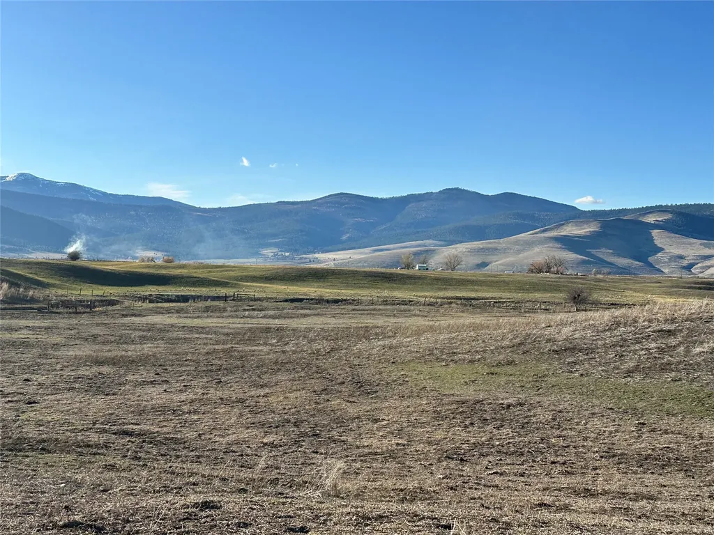 Nhn Red Barn Road Hot Springs MT 59845