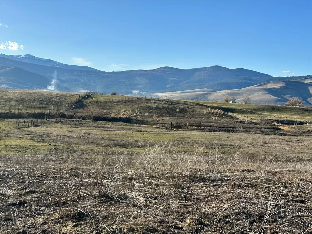 Nhn Red Barn Road Hot Springs MT 59845