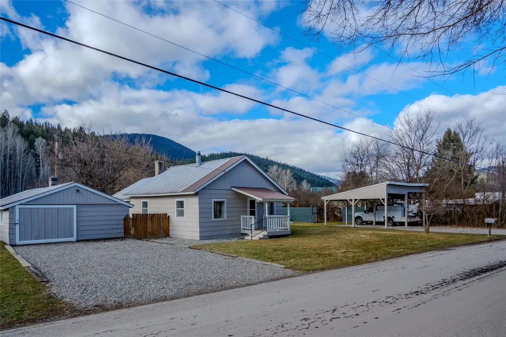 82 Pioneer Road Libby MT 59923