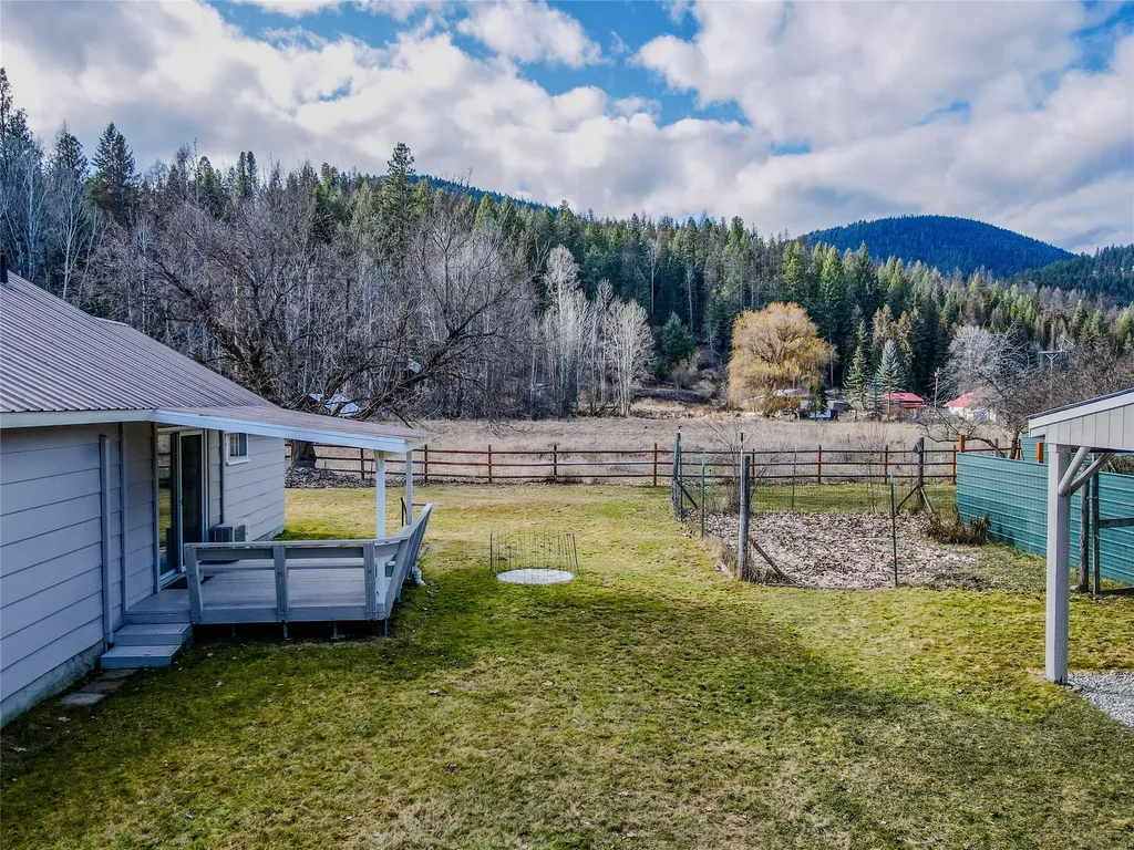 82 Pioneer Road Libby MT 59923