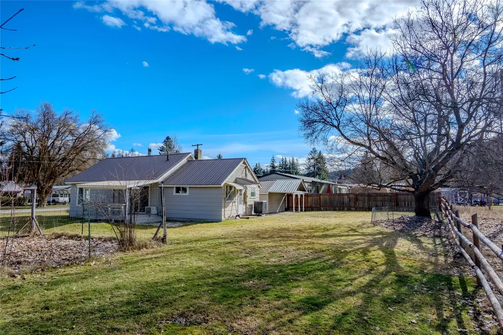 82 Pioneer Road Libby MT 59923