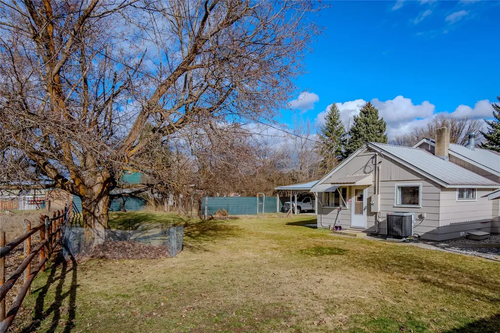 82 Pioneer Road Libby MT 59923