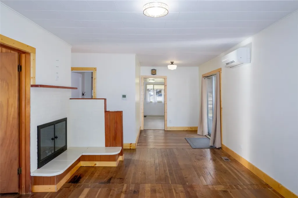 82 Pioneer Road Libby MT 59923