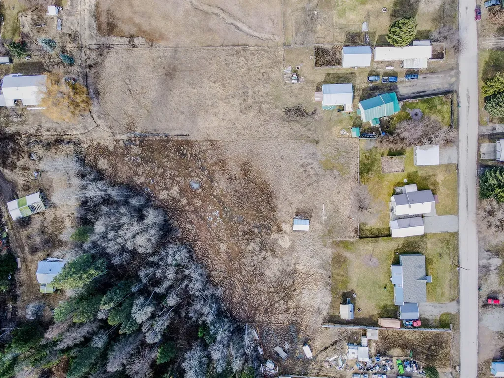 82 Pioneer Road Libby MT 59923
