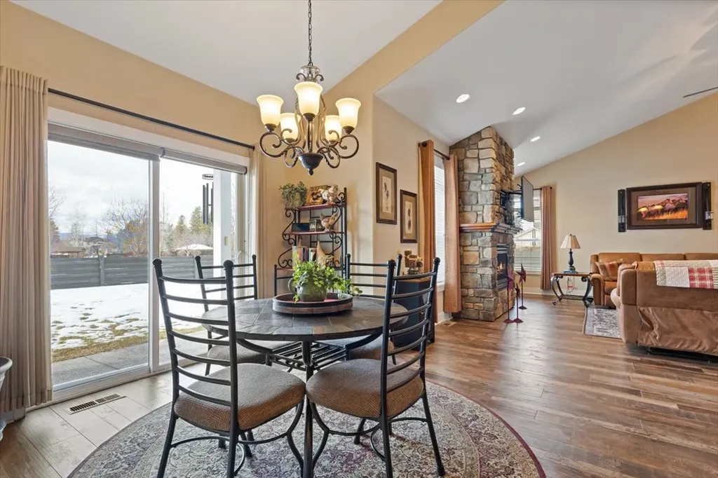 186 Lazy Creek Way Kalispell MT 59901
