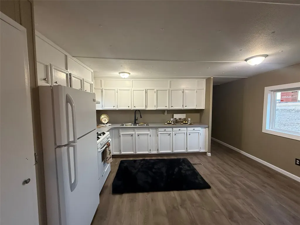 685 5th Avenue Ulm MT 59485