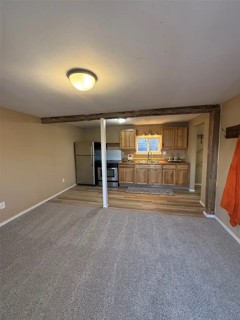 685 5th Avenue Ulm MT 59485