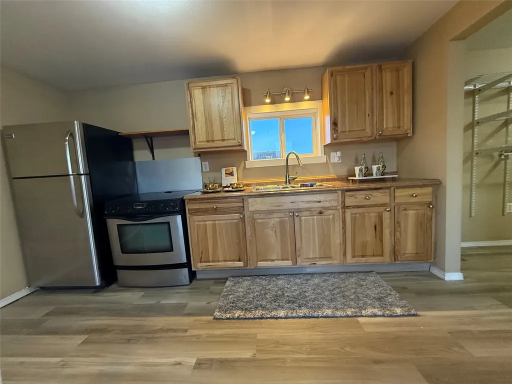 685 5th Avenue Ulm MT 59485