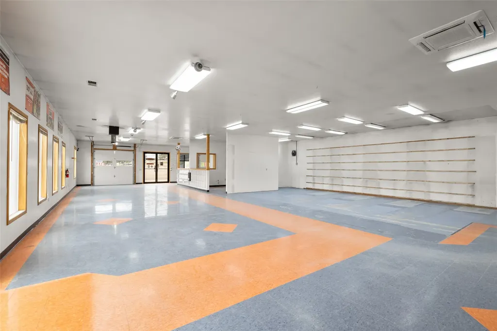 2765 Us Hwy 2 W Kalispell MT 59901