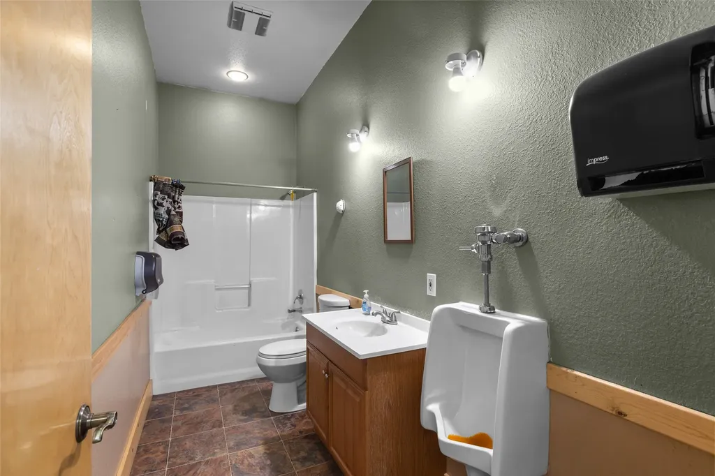 2765 Us Hwy 2 W Kalispell MT 59901