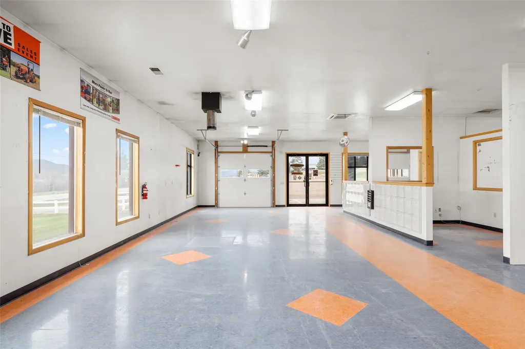 2765 Us Hwy 2 W Kalispell MT 59901