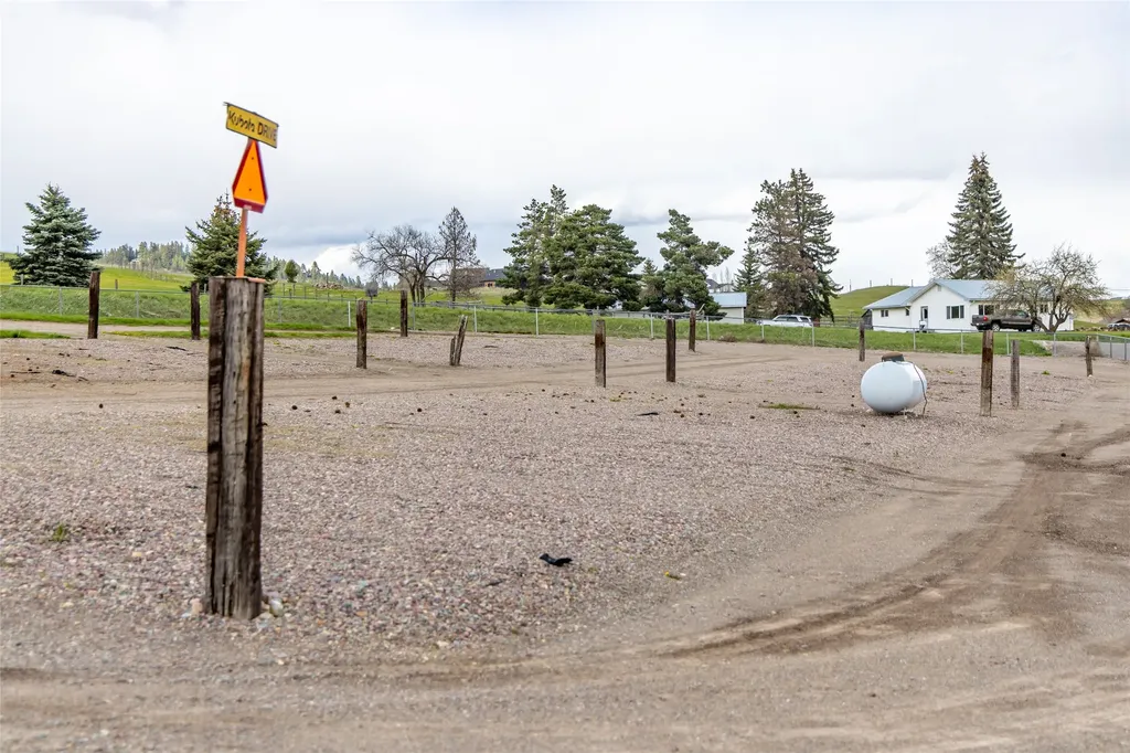 2765 Us Highway 2 W Kalispell MT 59901
