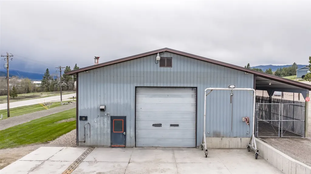 2765 Us Hwy 2 W Kalispell MT 59901