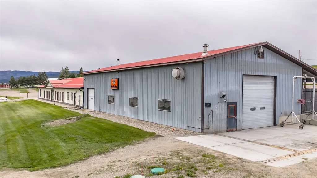 2765 Us Highway 2 W Kalispell MT 59901