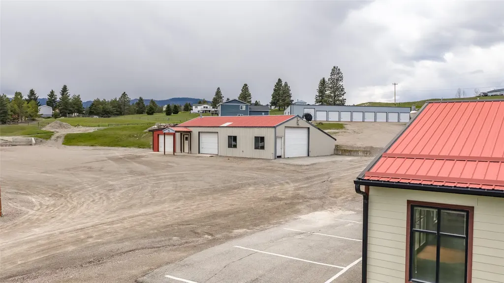 2765 Us Highway 2 W Kalispell MT 59901