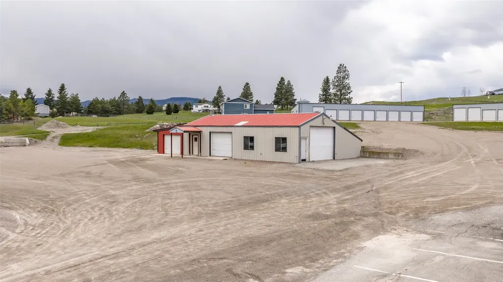 2765 Us Highway 2 W Kalispell MT 59901