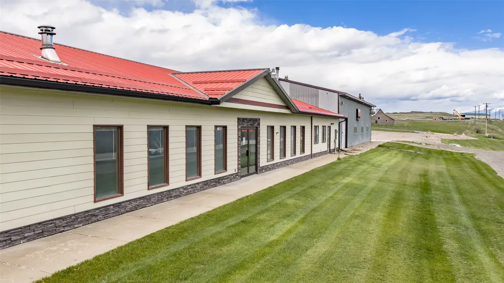 2765 Us Hwy 2 W Kalispell MT 59901