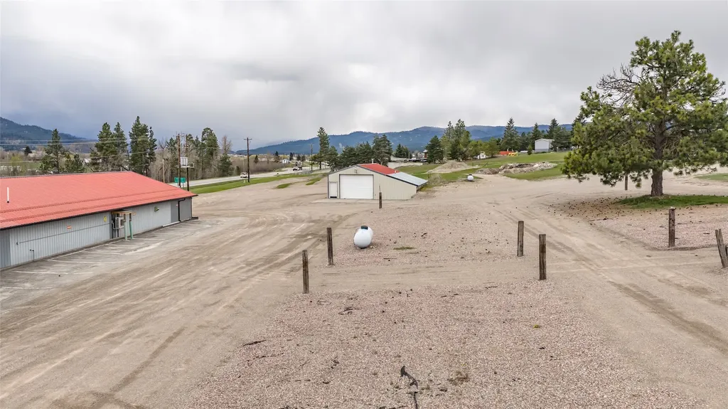 2765 Us Highway 2 W Kalispell MT 59901