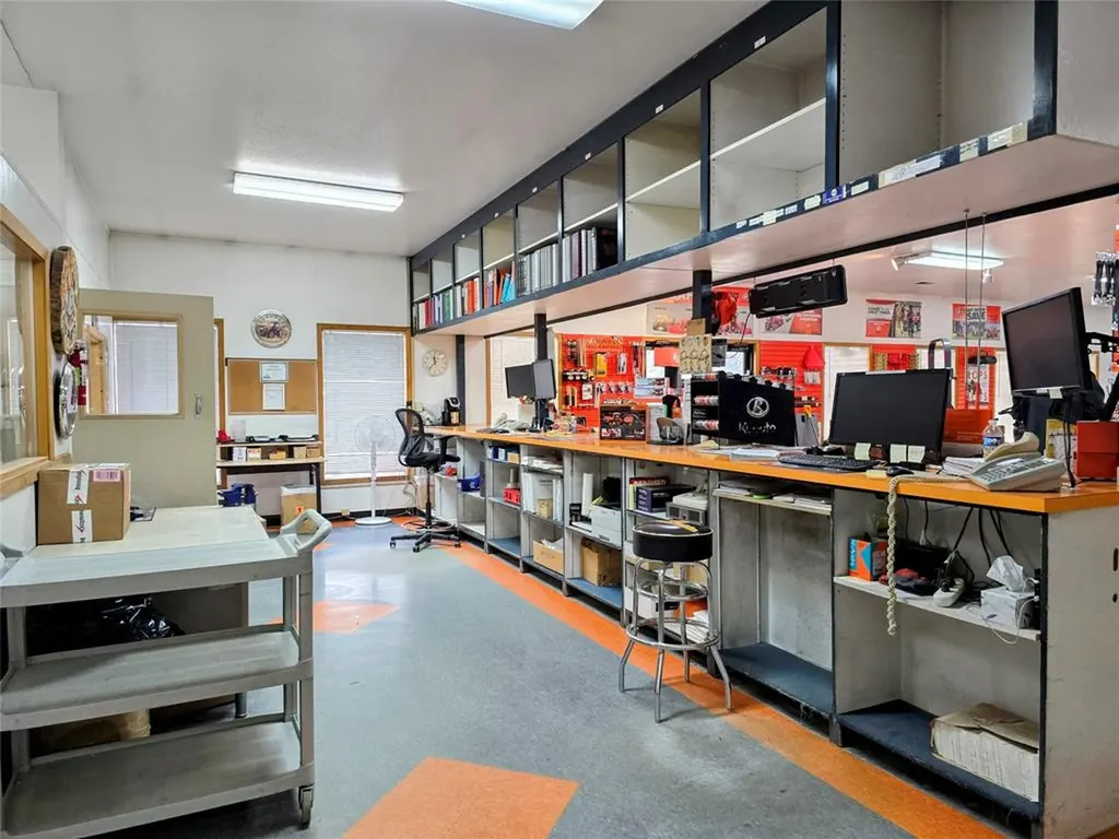 2765 Us Hwy 2 W Kalispell MT 59901