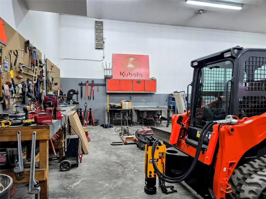 2765 Us Hwy 2 W Kalispell MT 59901