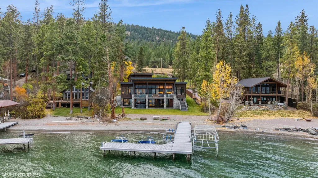 22934 Damaskes Way Rollins MT 59931
