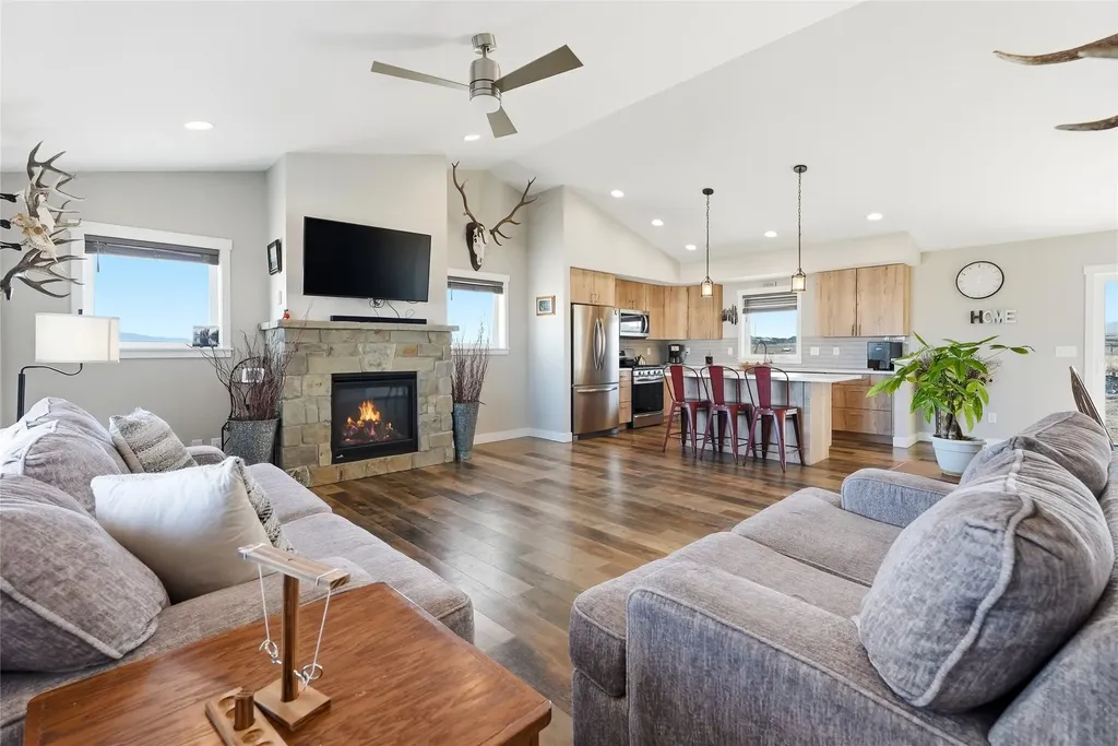 316 Spring Street Townsend MT 59644