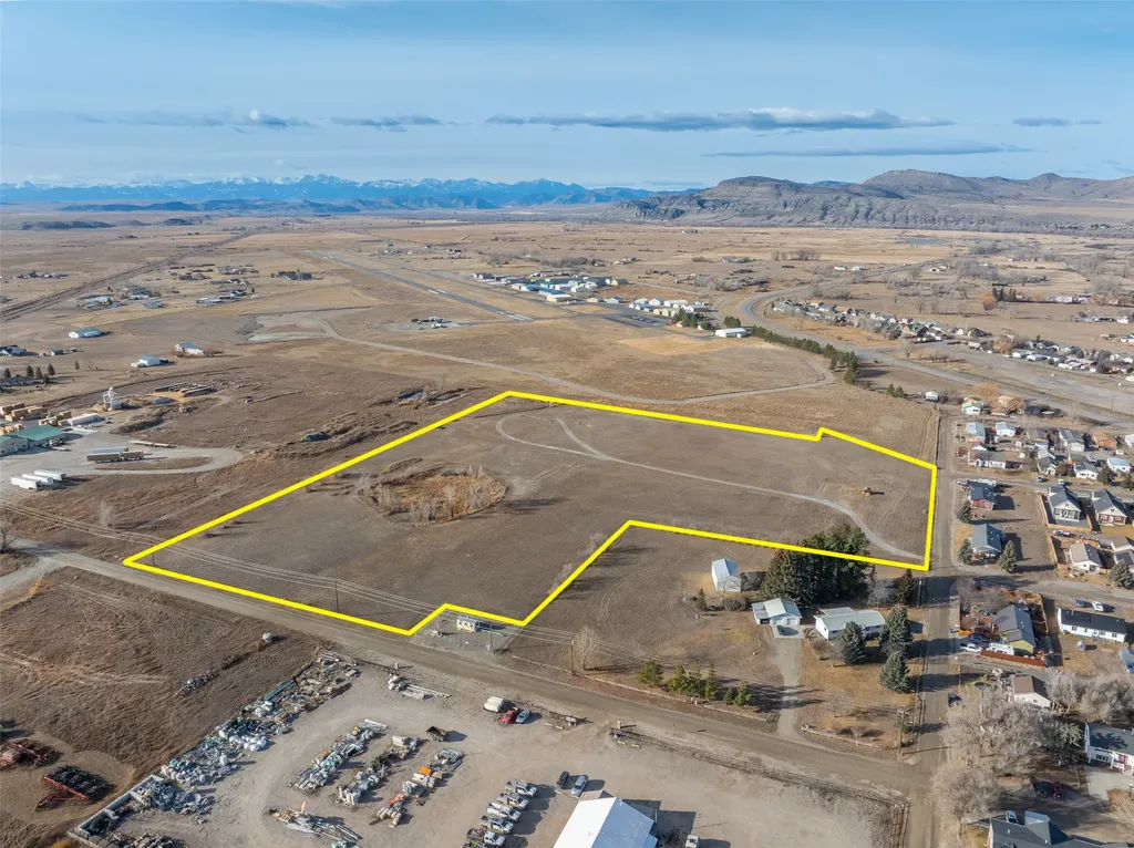 323 W Ivy Street Three Forks MT 59752