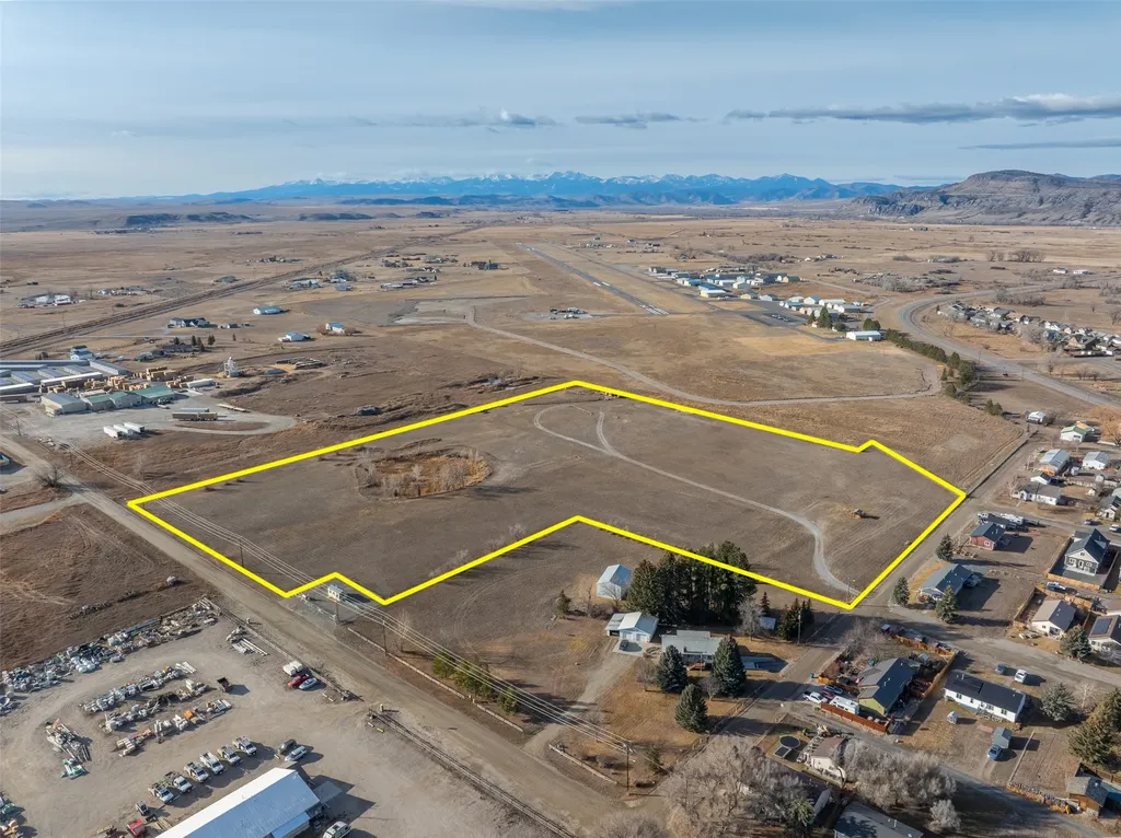 323 W Ivy Street Three Forks MT 59752