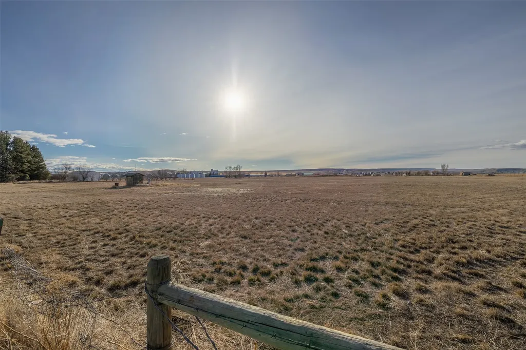323 W Ivy Street Three Forks MT 59752