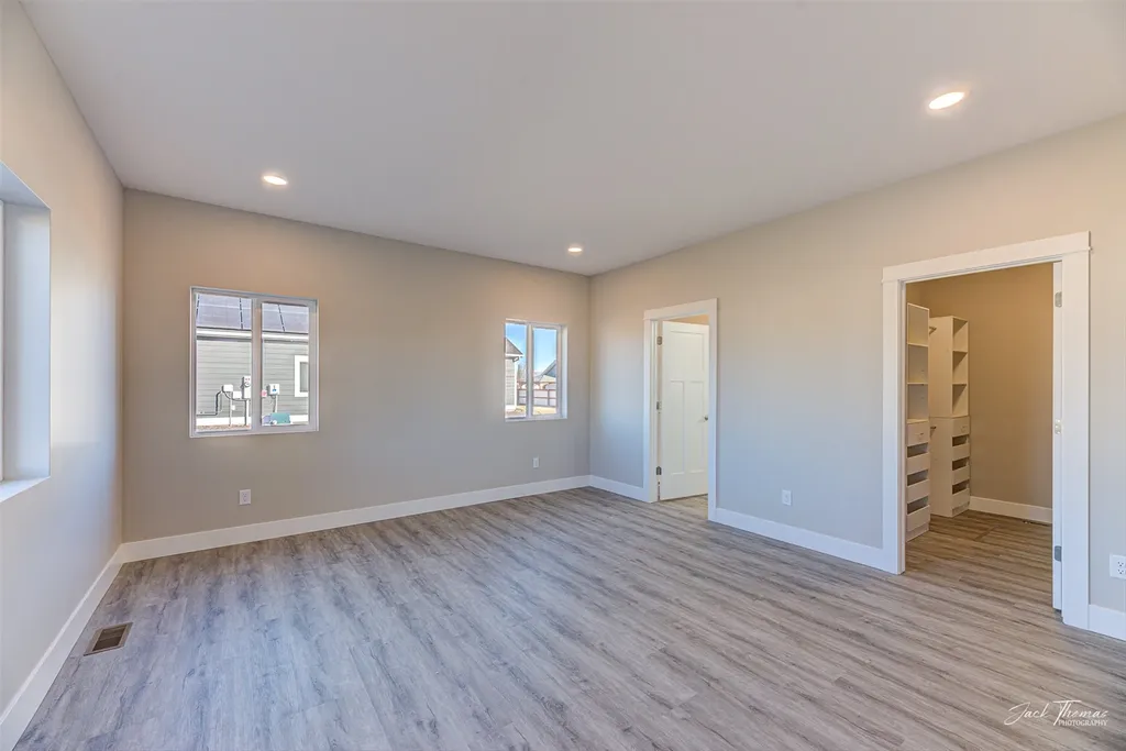 3883 Lovegrass Lane Helena MT 59602