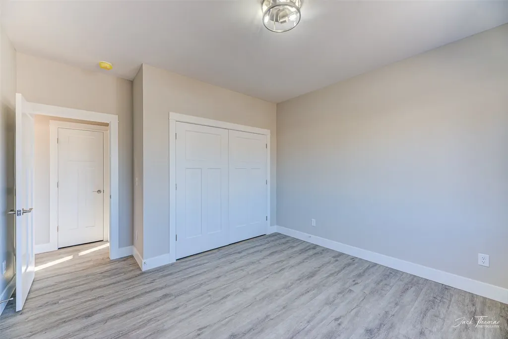 3883 Lovegrass Lane Helena MT 59602