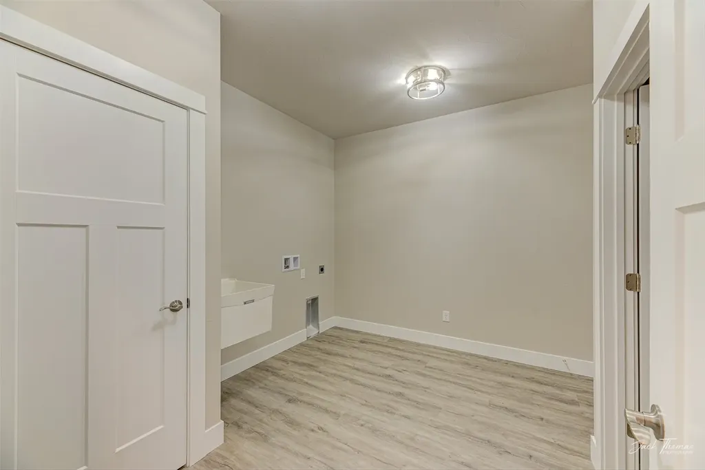 3883 Lovegrass Lane Helena MT 59602
