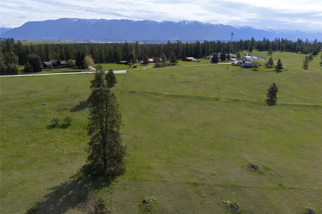 3953 Us Hwy 93 N Kalispell MT 59901