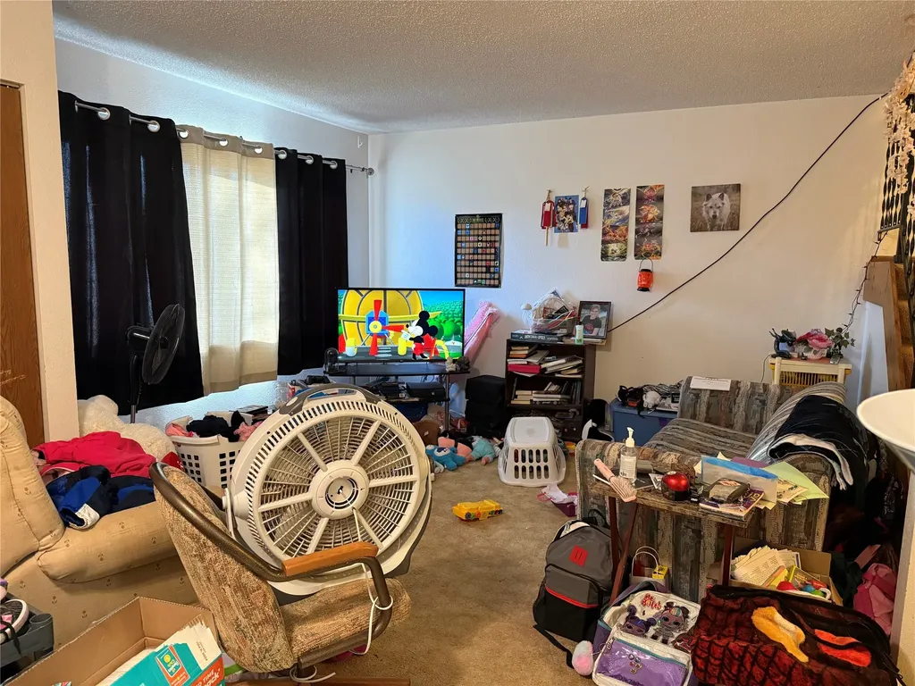518 W Jefferson Avenue Chester MT 59522
