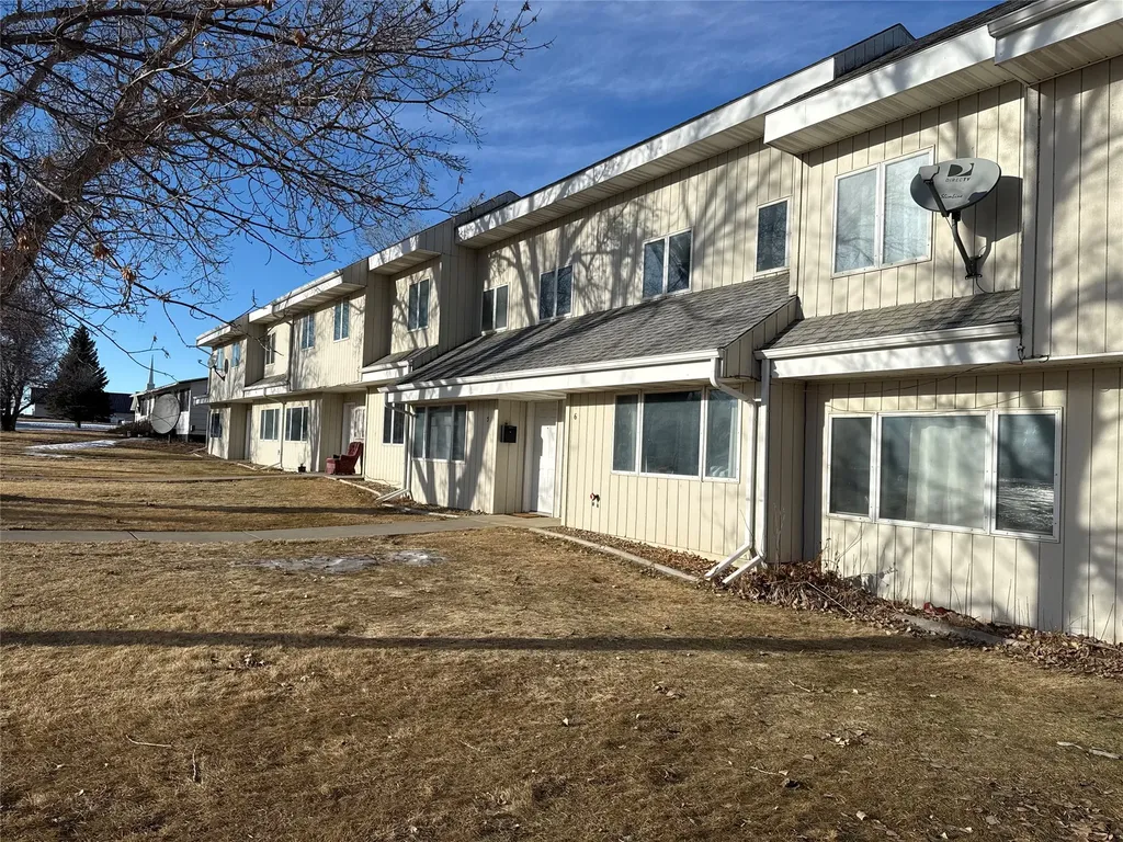 518 W Jefferson Avenue Chester MT 59522