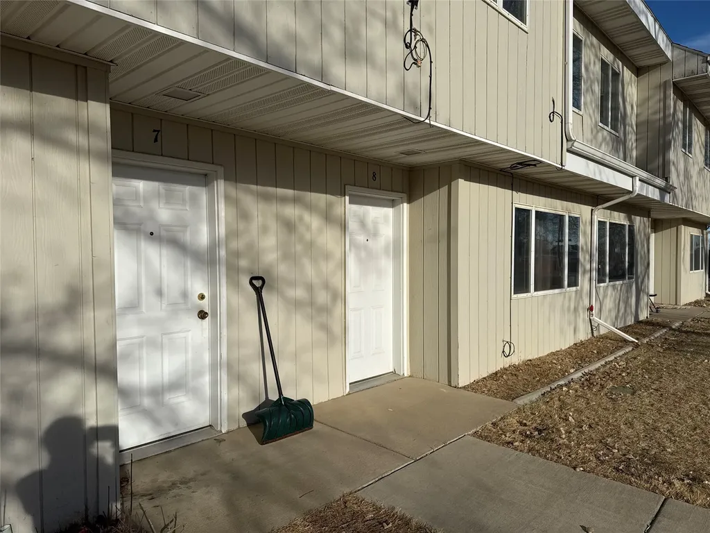 518 W Jefferson Avenue Chester MT 59522