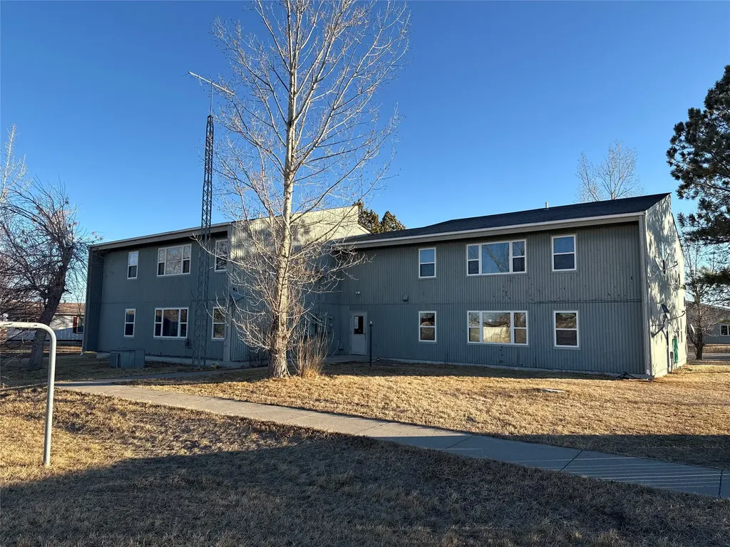 423 Pondera Avenue Valier MT 59486