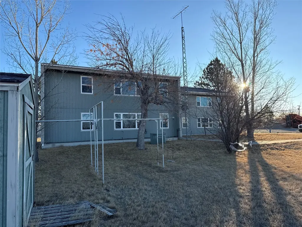423 Pondera Avenue Valier MT 59486