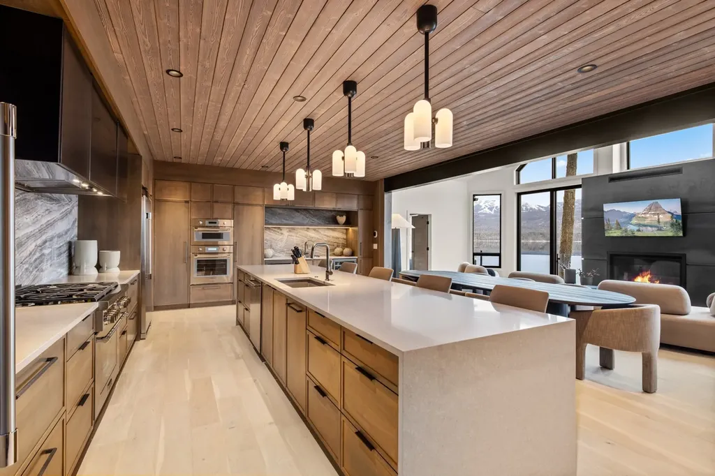 1332 W Lakeshore Drive Whitefish MT 59937