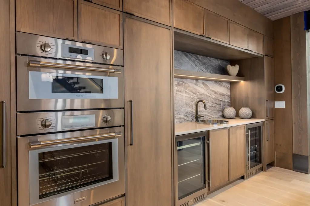 1332 W Lakeshore Drive Whitefish MT 59937