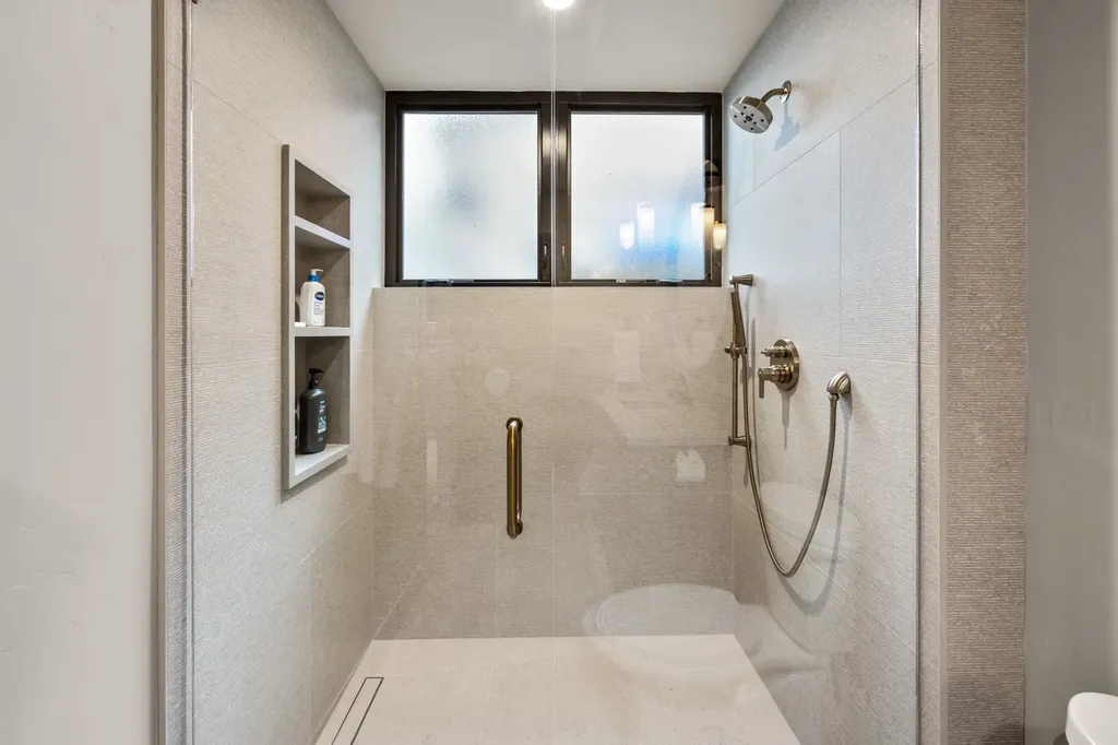 1332 W Lakeshore Drive Whitefish MT 59937