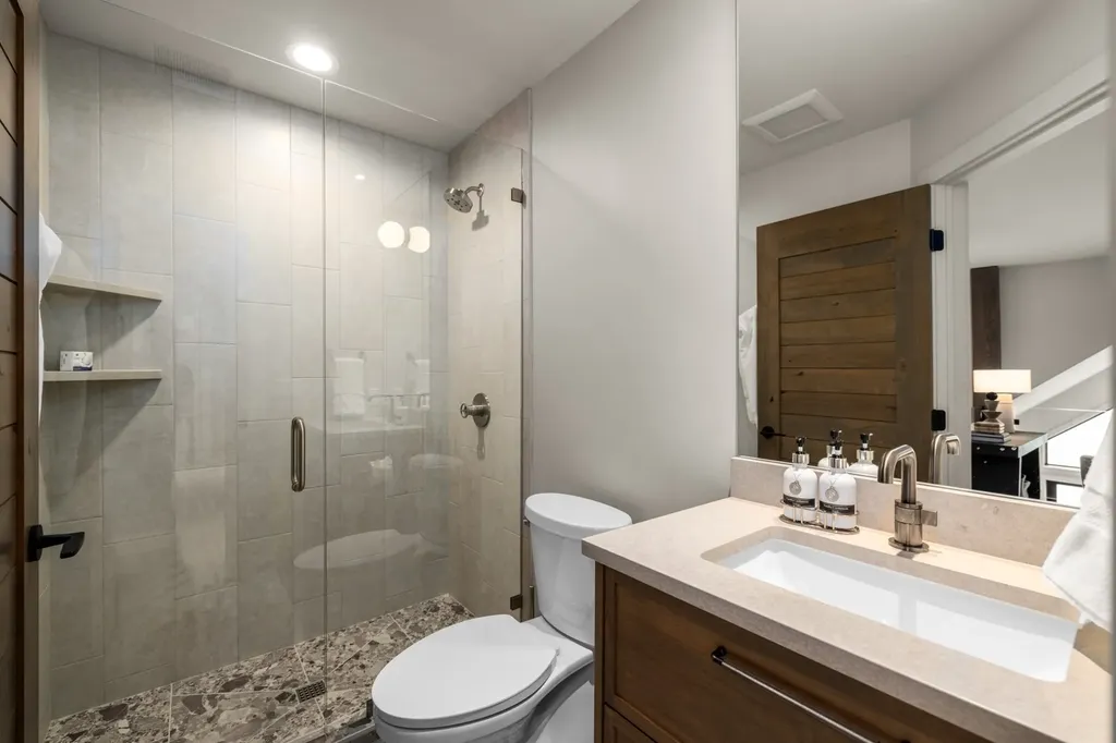 1332 W Lakeshore Drive Whitefish MT 59937