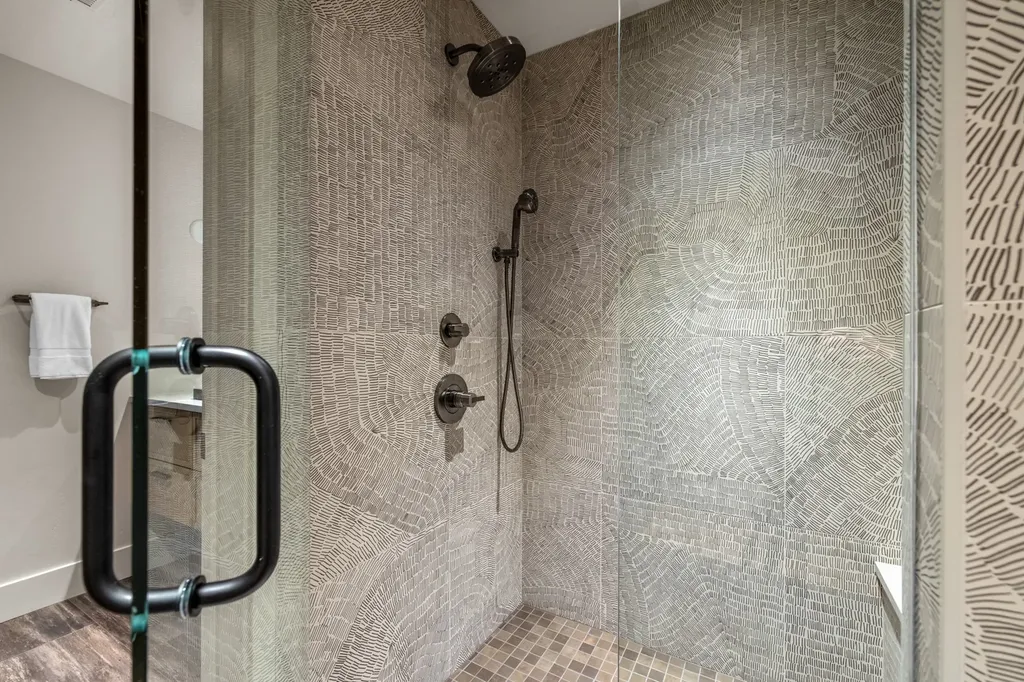 1332 W Lakeshore Drive Whitefish MT 59937