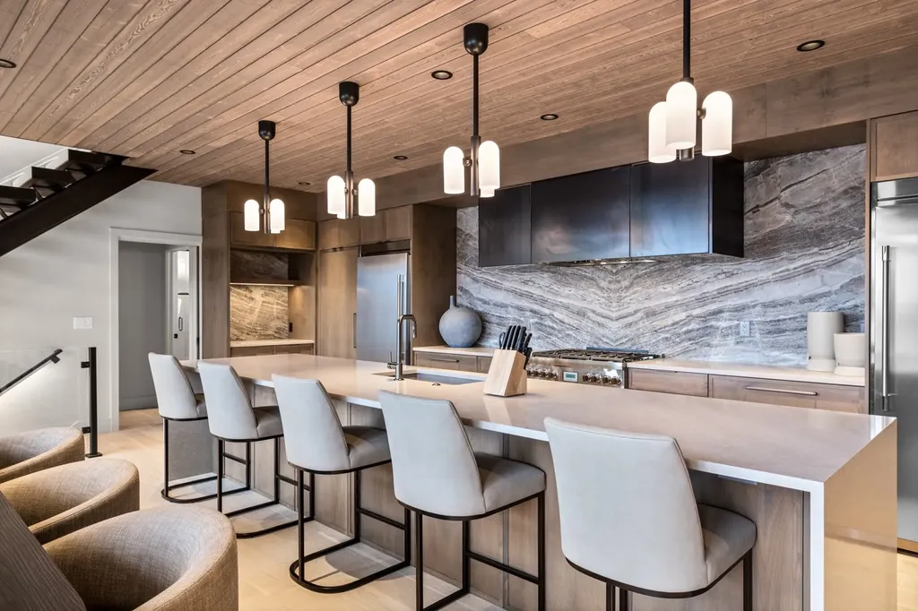 1332 W Lakeshore Drive Whitefish MT 59937