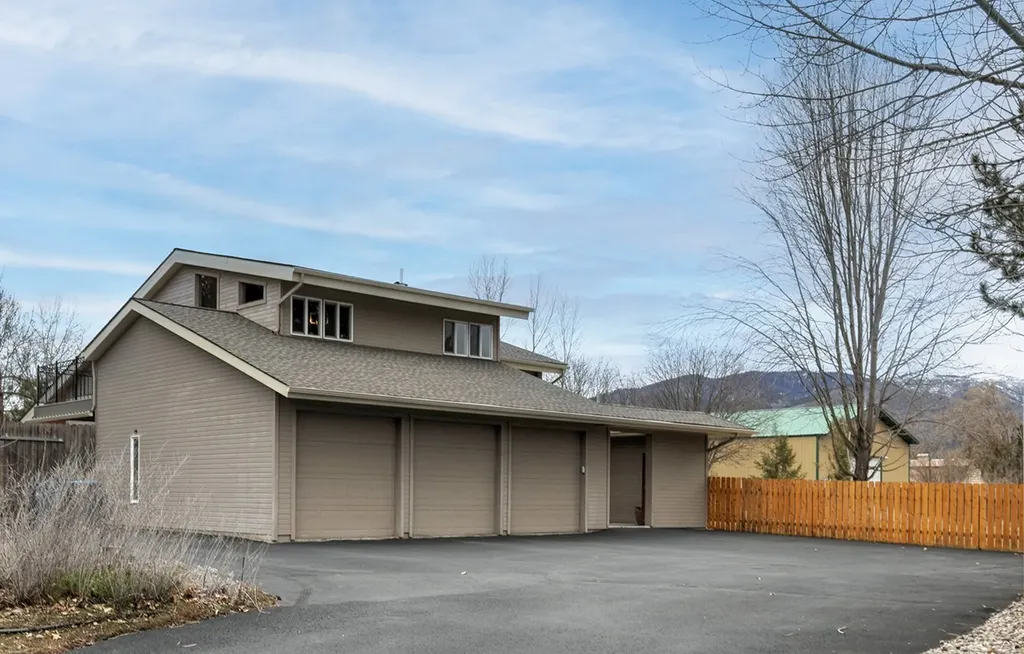 1679 Pokey Lane Missoula MT 59804