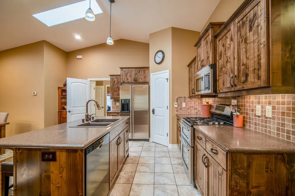 153 Oakmont Loop Columbia Falls MT 59912