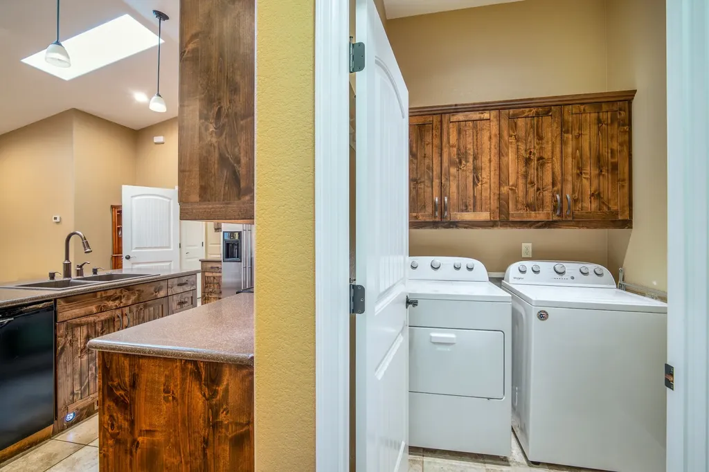 153 Oakmont Loop Columbia Falls MT 59912
