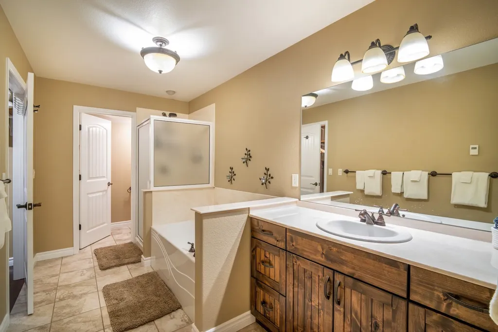153 Oakmont Loop Columbia Falls MT 59912