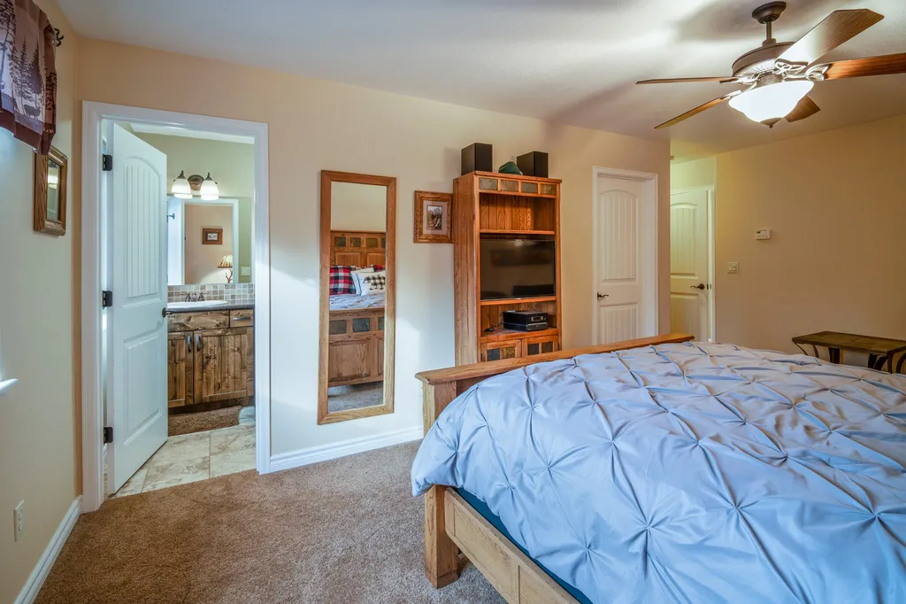 153 Oakmont Loop Columbia Falls MT 59912